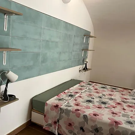 Characteristic Garibaldi Apartment Bari