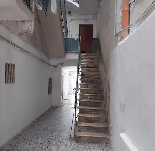 Characteristic Garibaldi Apartment