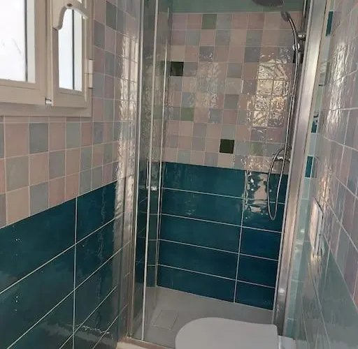 Characteristic Garibaldi Apartment